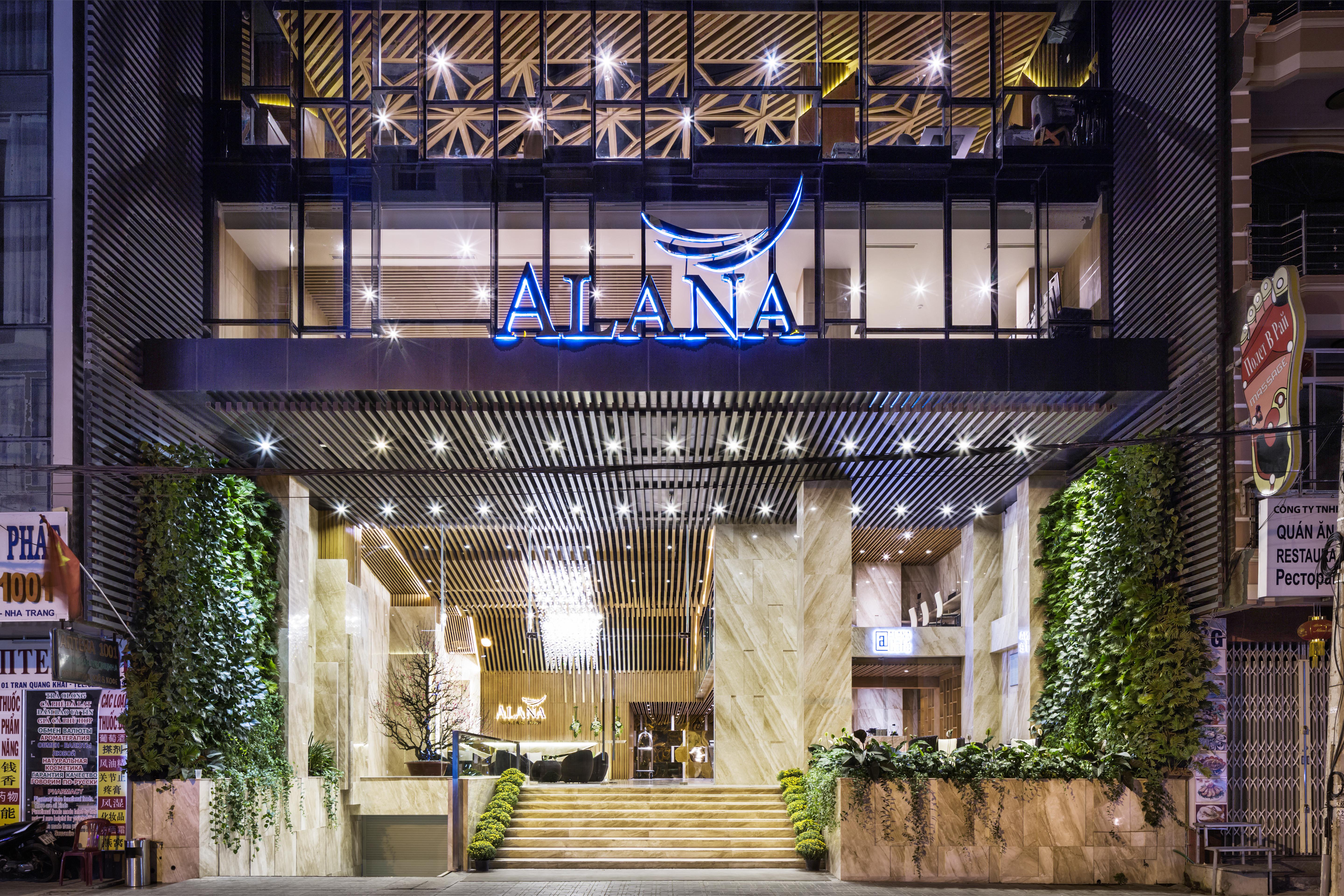 Alana Nha Trang Beach Hotel Exteriör bild